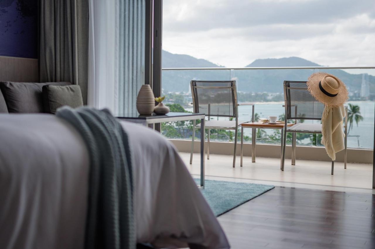 Oceanfront Beach Resort - Sha Extra Plus Patong Eksteriør billede A bedroom at The View