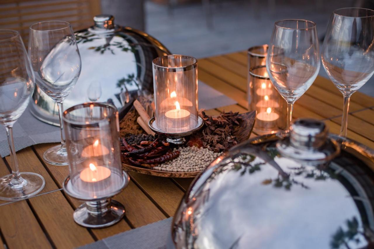 Oceanfront Beach Resort - Sha Extra Plus Patong Eksteriør billede A table set for Shabbat